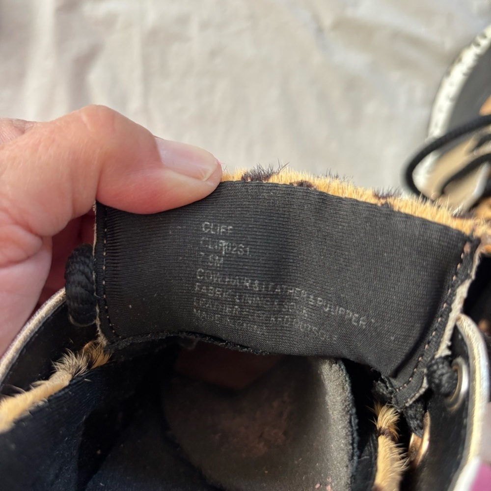 Steve Madden Cliff wedge Animal Print Sneakers SZ 7.5 Worn 1X Indoors - Picture 8 of 16